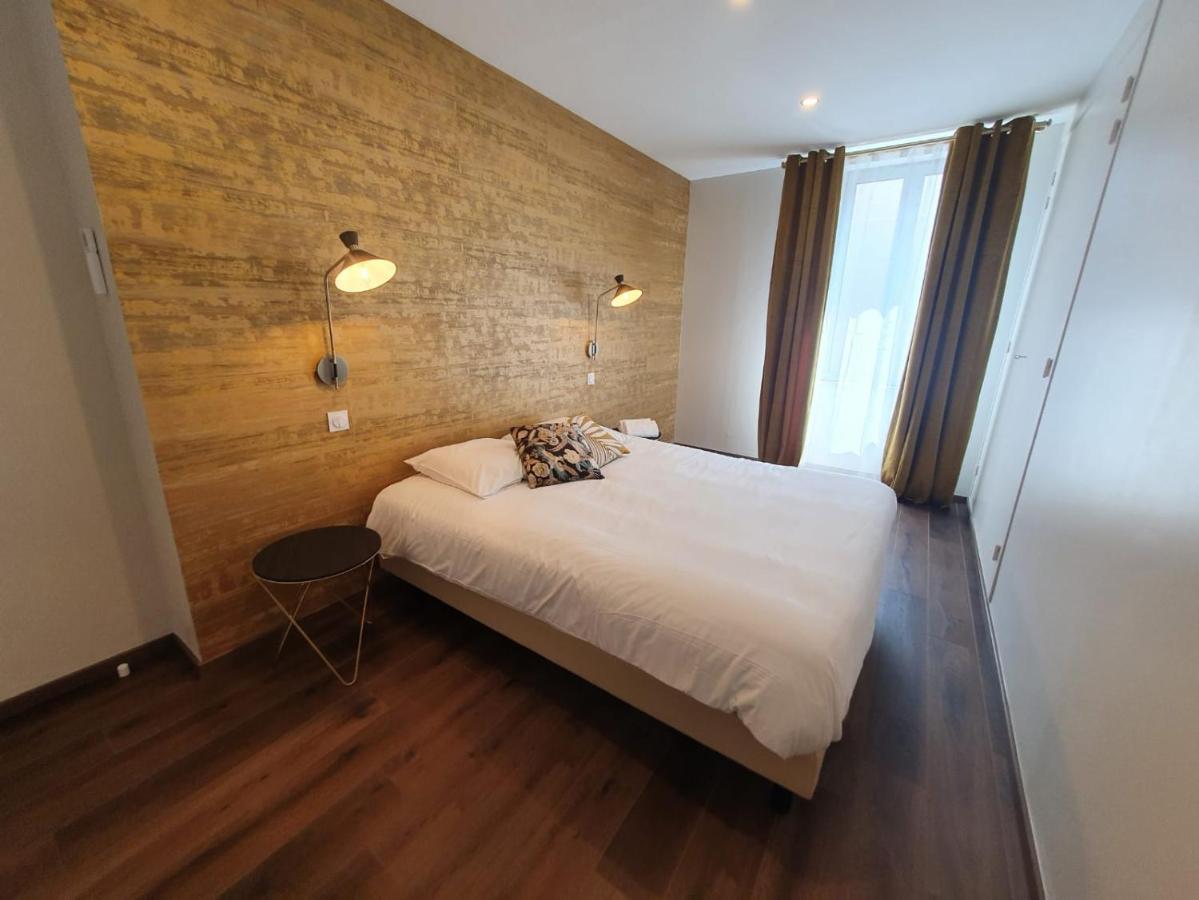 Legend Majestic - 3 Chambres - Parking Prive Gratuit - Centre Ville - Quai De Saone - Gare - Fibre Macon Exterior photo