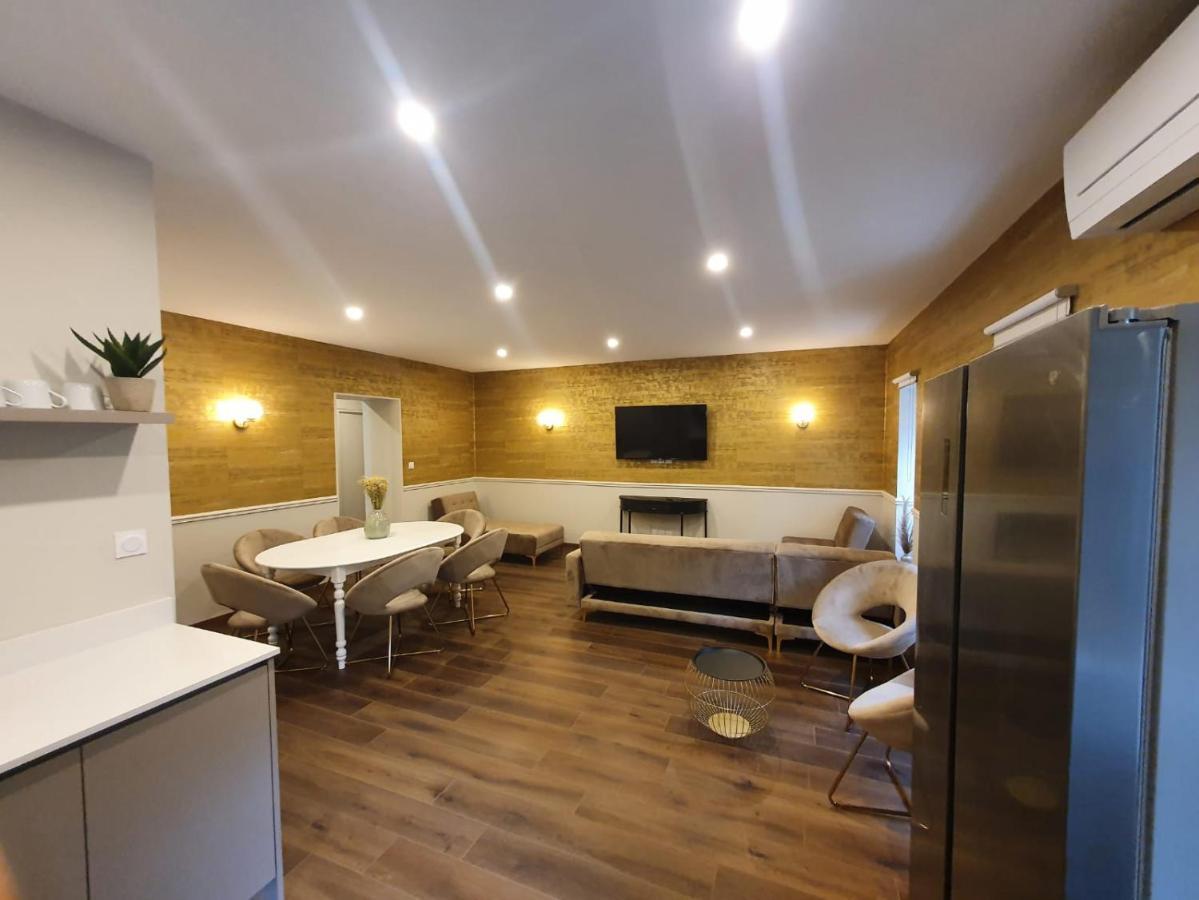 Legend Majestic - 3 Chambres - Parking Prive Gratuit - Centre Ville - Quai De Saone - Gare - Fibre Macon Exterior photo