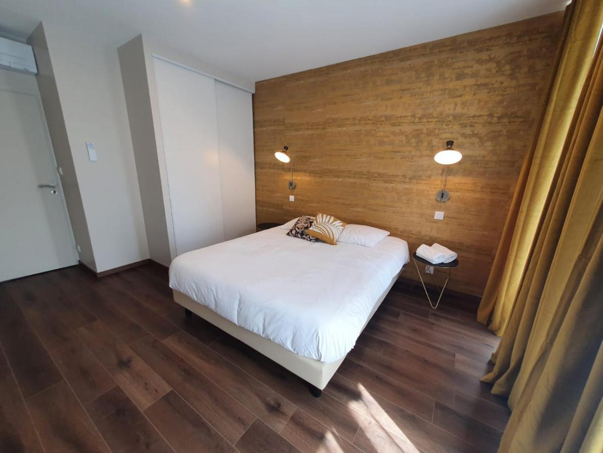 Legend Majestic - 3 Chambres - Parking Prive Gratuit - Centre Ville - Quai De Saone - Gare - Fibre Macon Exterior photo